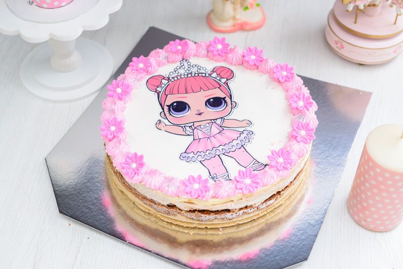 Dečija torta sa jestivim slikama